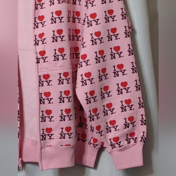 NYC I Love NY Women's Pink Hoodie. Size L - Picture 6 of 15
